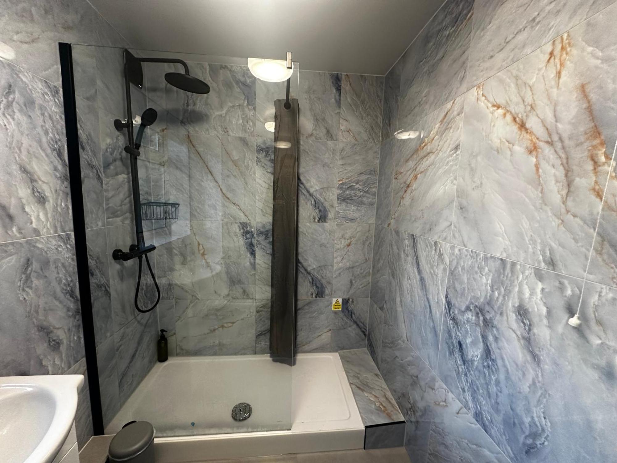 Marton Apartments Luaran gambar